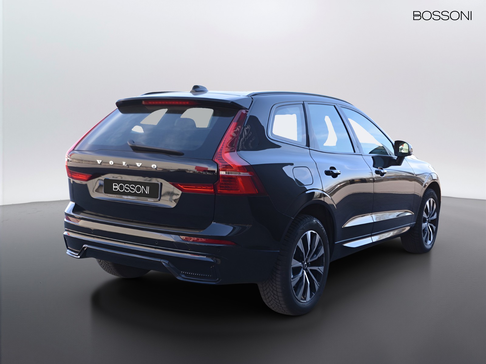 3 - Volvo XC60 2.0 b4 plus dark awd automatico
