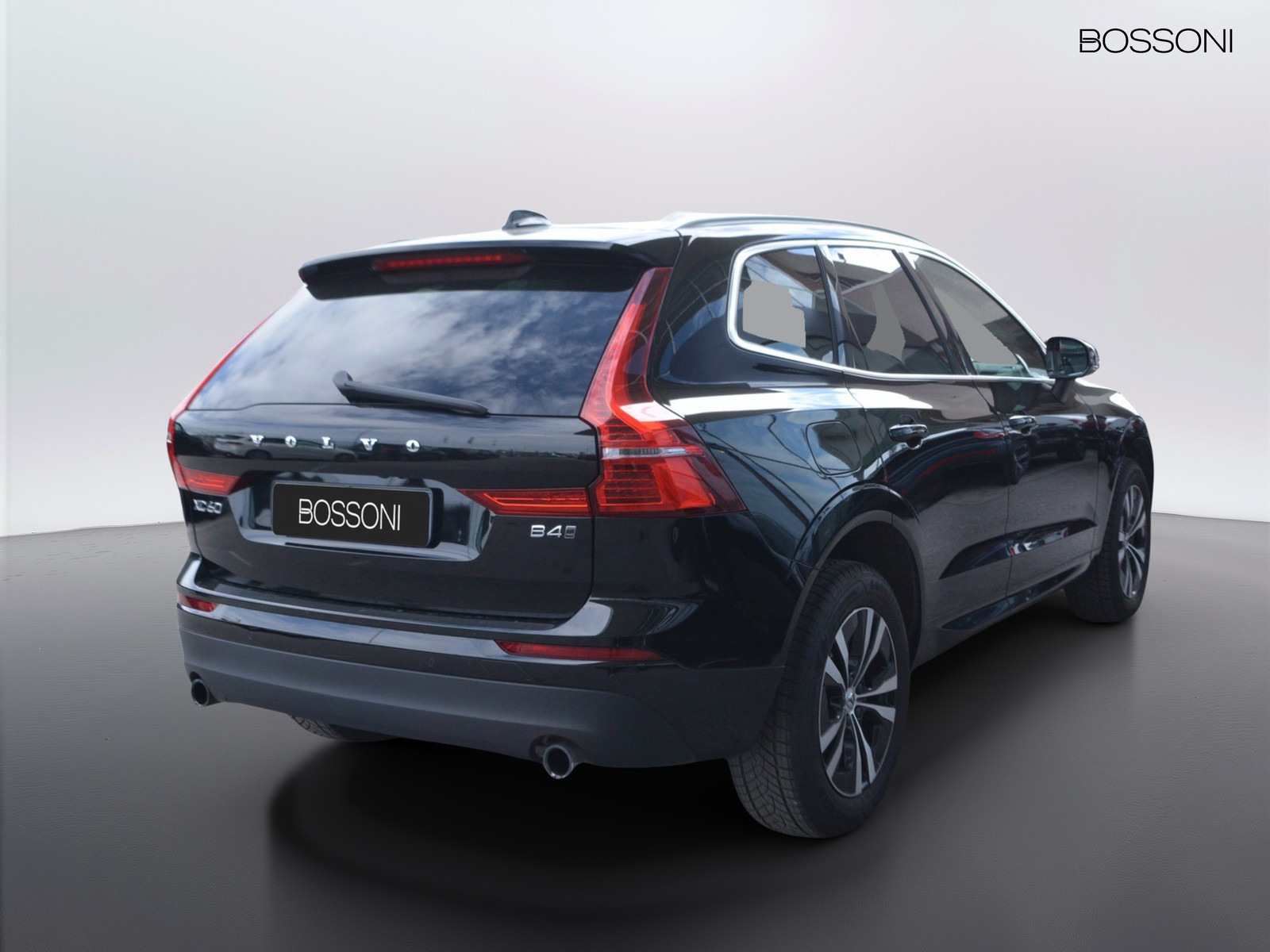 3 - Volvo XC60 2.0 b4 momentum awd geartronic my20