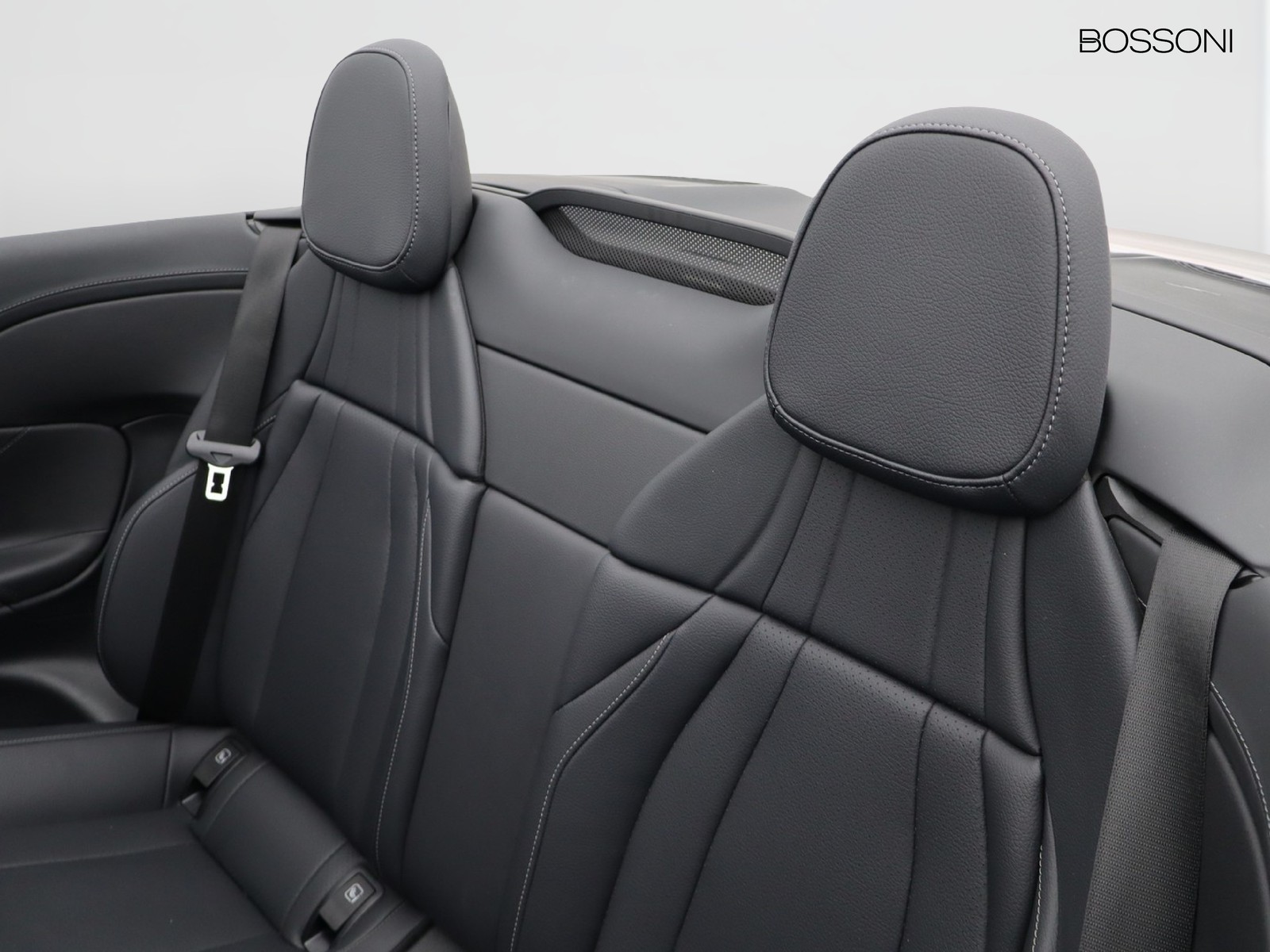 8 - Mercedes CLE cabrio 220 d advanced 9g-tronic plus