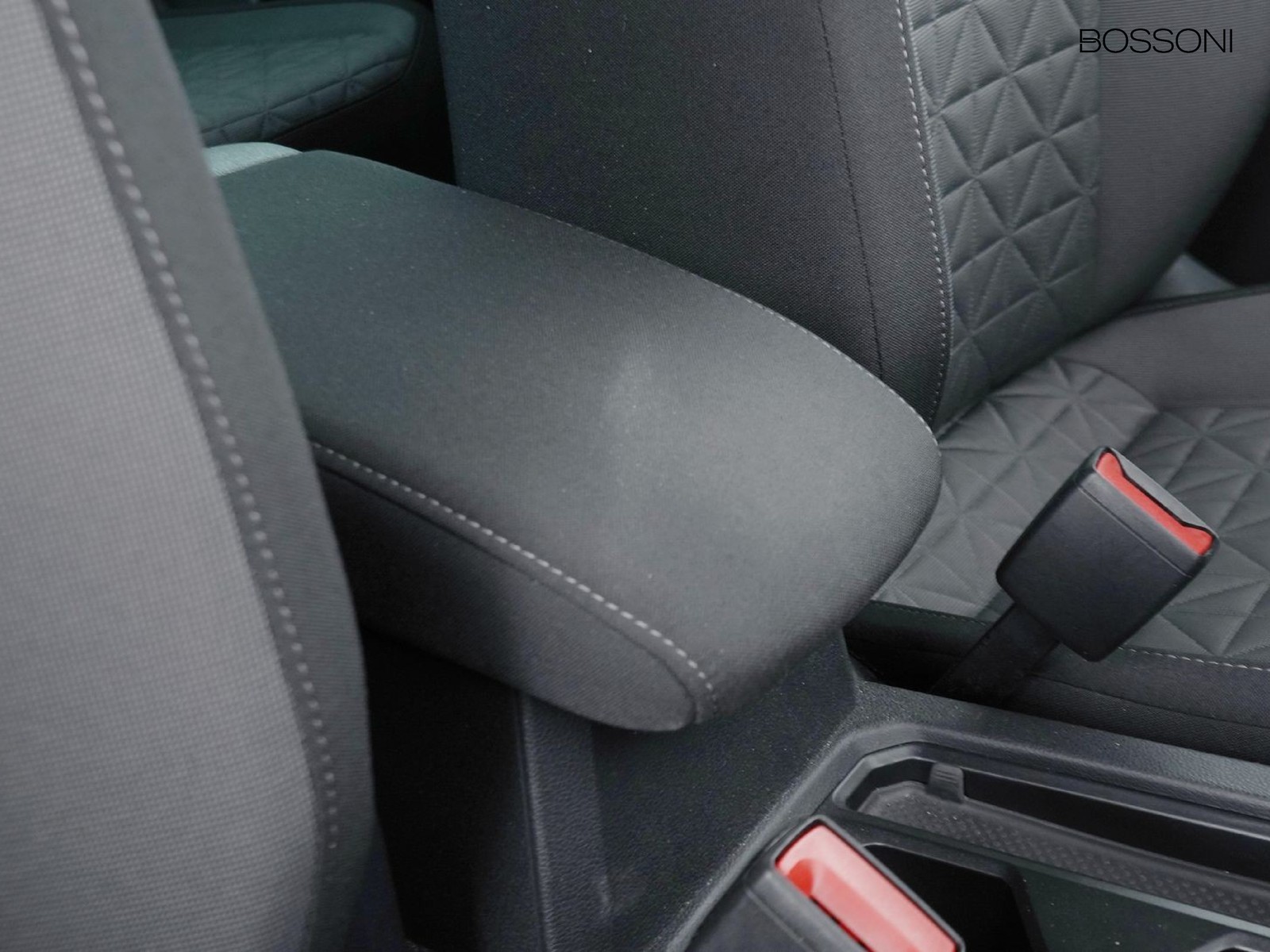 18 - Volkswagen Tiguan 2.0 tdi scr 122cv life