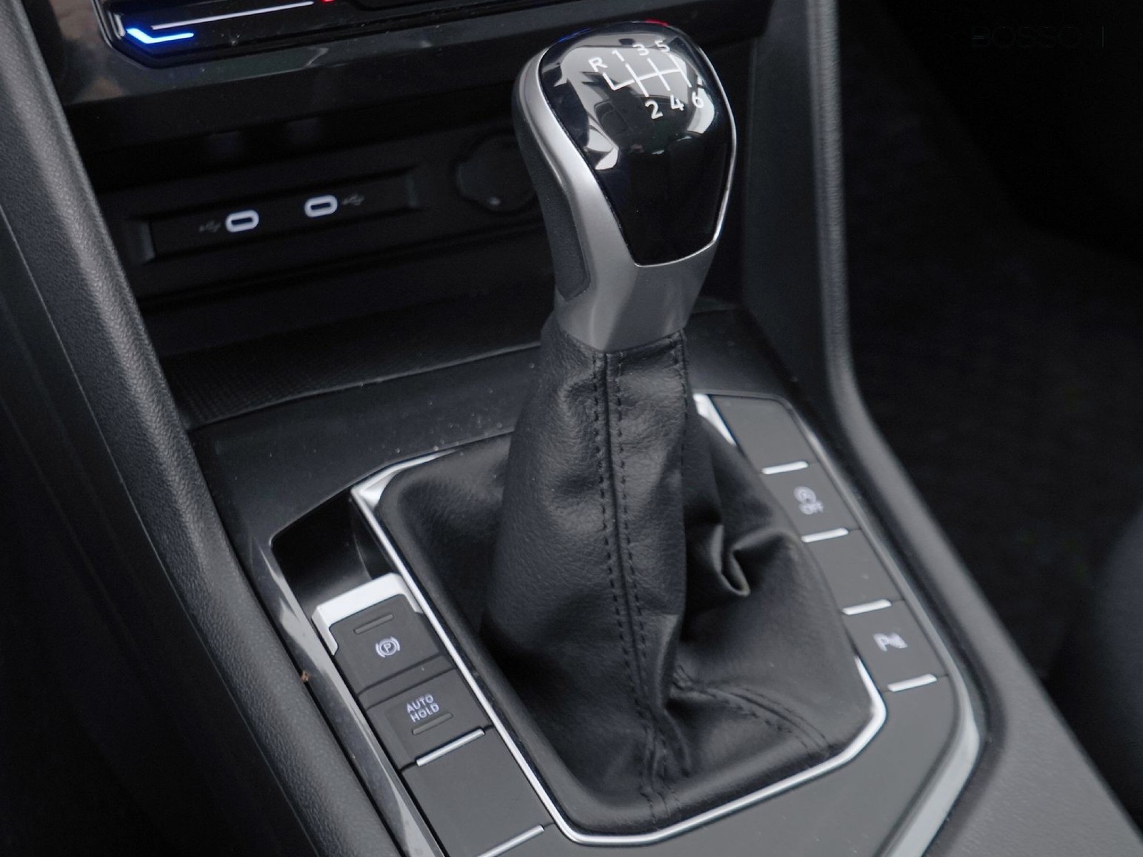 23 - Volkswagen Tiguan 2.0 tdi scr 122cv life