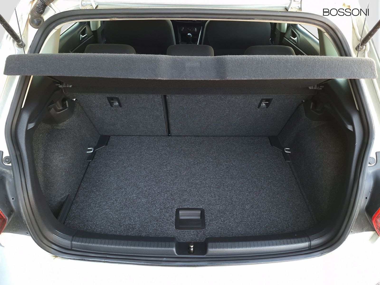 6 - Volkswagen Polo 1.0 tsi 95cv style