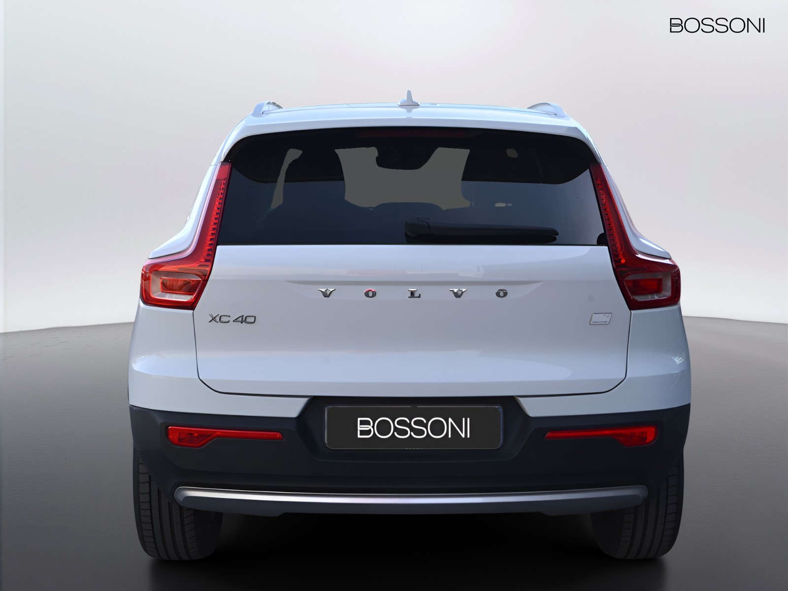 4 - Volvo XC40 1.5 t4 recharge plug-in-hybrid inscription geartronic my21