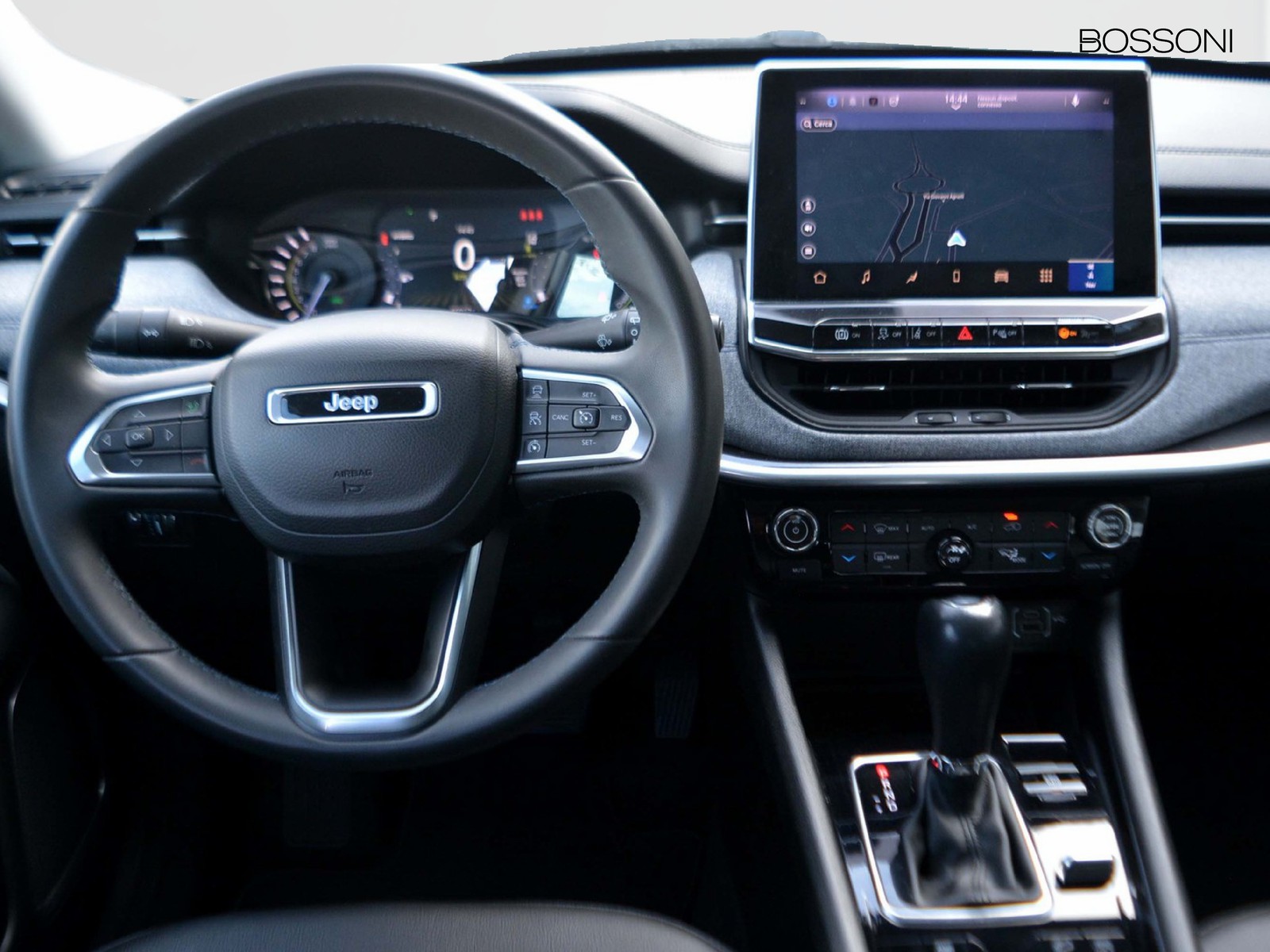 8 - Jeep Compass 1.3 turbo t4 phev business 4xe at6