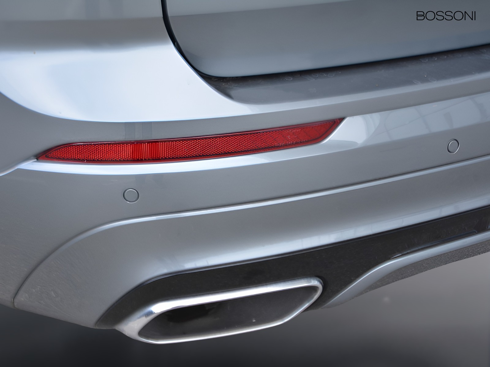 24 - Volvo XC60 2.0 t6 plug-in-hybrid r-design awd geartronic