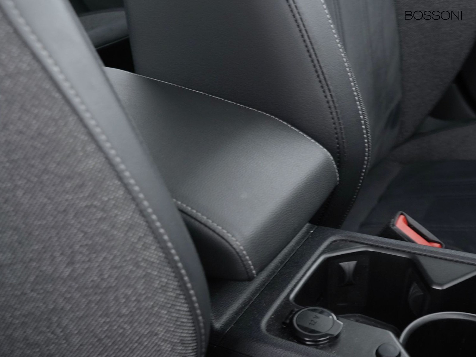 18 - Volkswagen Golf 2.0 tdi scr 150cv style dsg