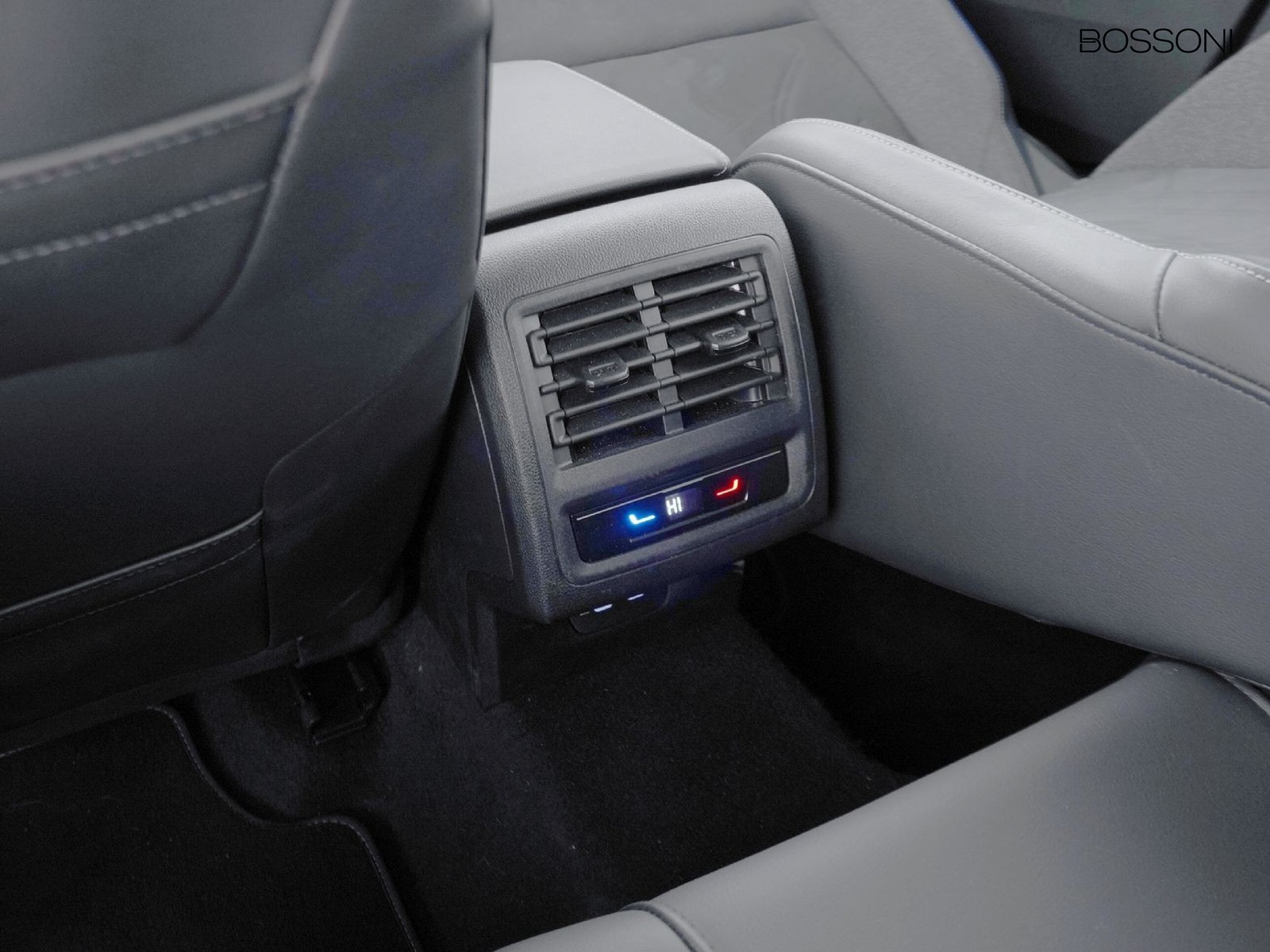 28 - Volkswagen Golf 2.0 tdi scr 150cv style dsg