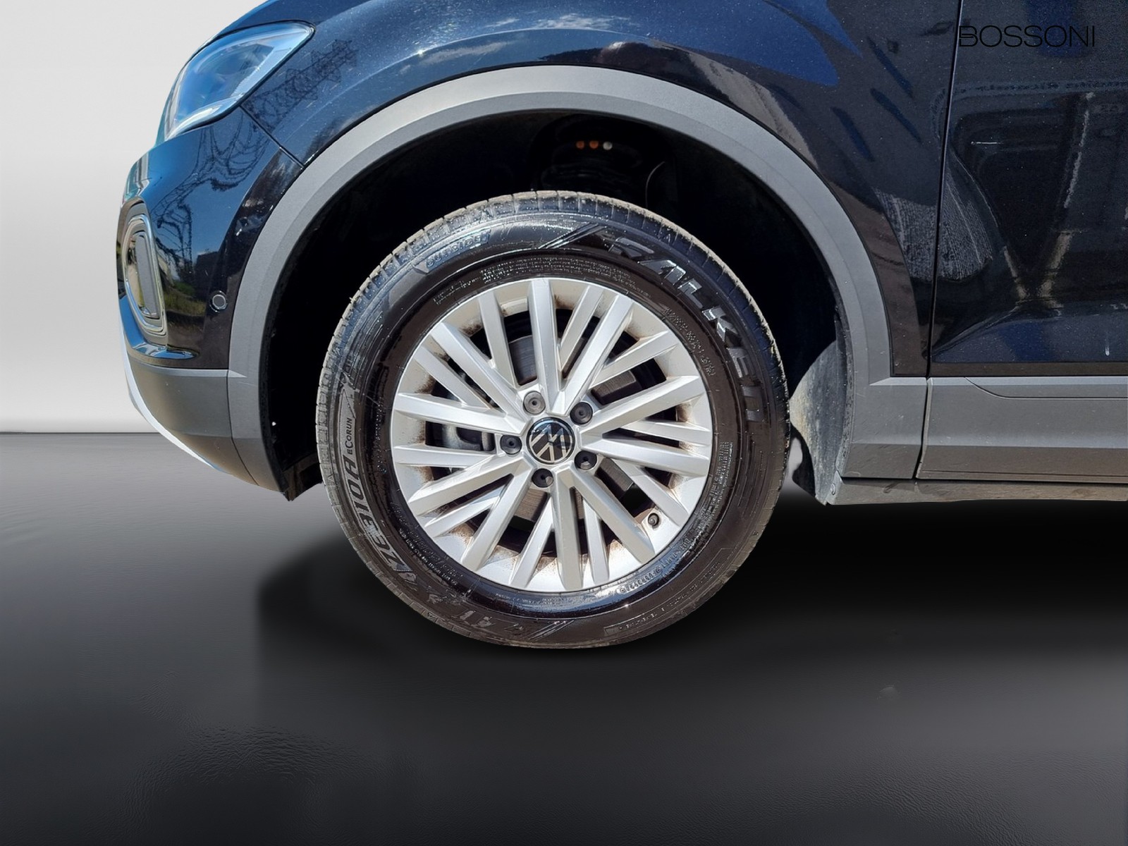 5 - Volkswagen T-Roc 2.0 tdi scr 115cv life