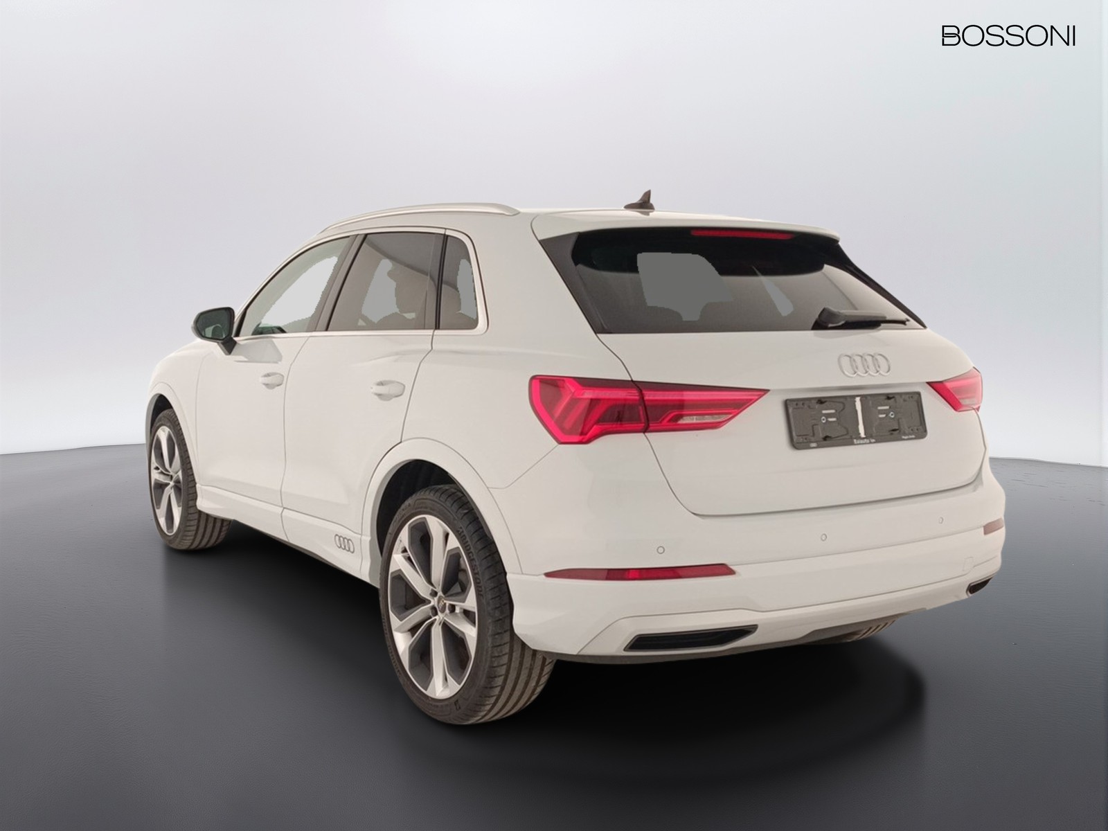 4 - Audi Q3 35 2.0 tdi business advanced s tronic