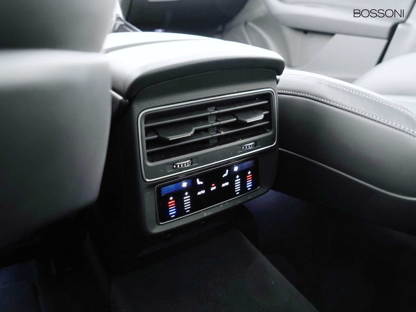 30 - Audi Q7 3.0 v6 tdi mhev 286cv s line edition quattro tiptronic 7p.ti