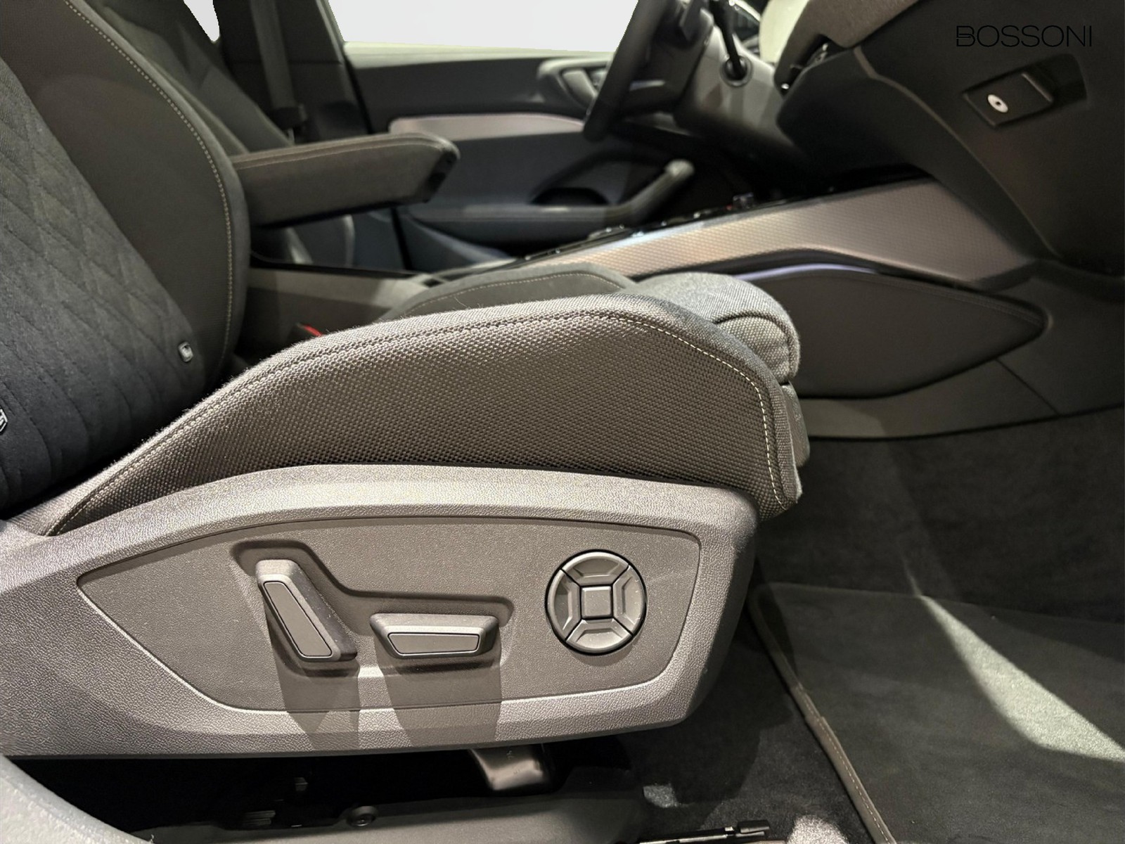 21 - Audi A5 berlina 2.0 tdi mhev+ 204cv launch edition one quattro s tronic