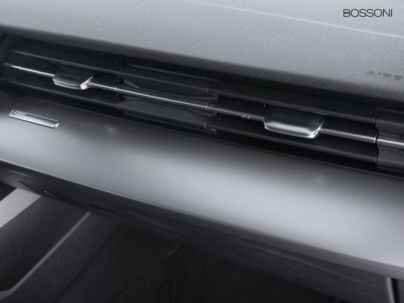 18 - Audi A3 sportback 30 2.0 tdi