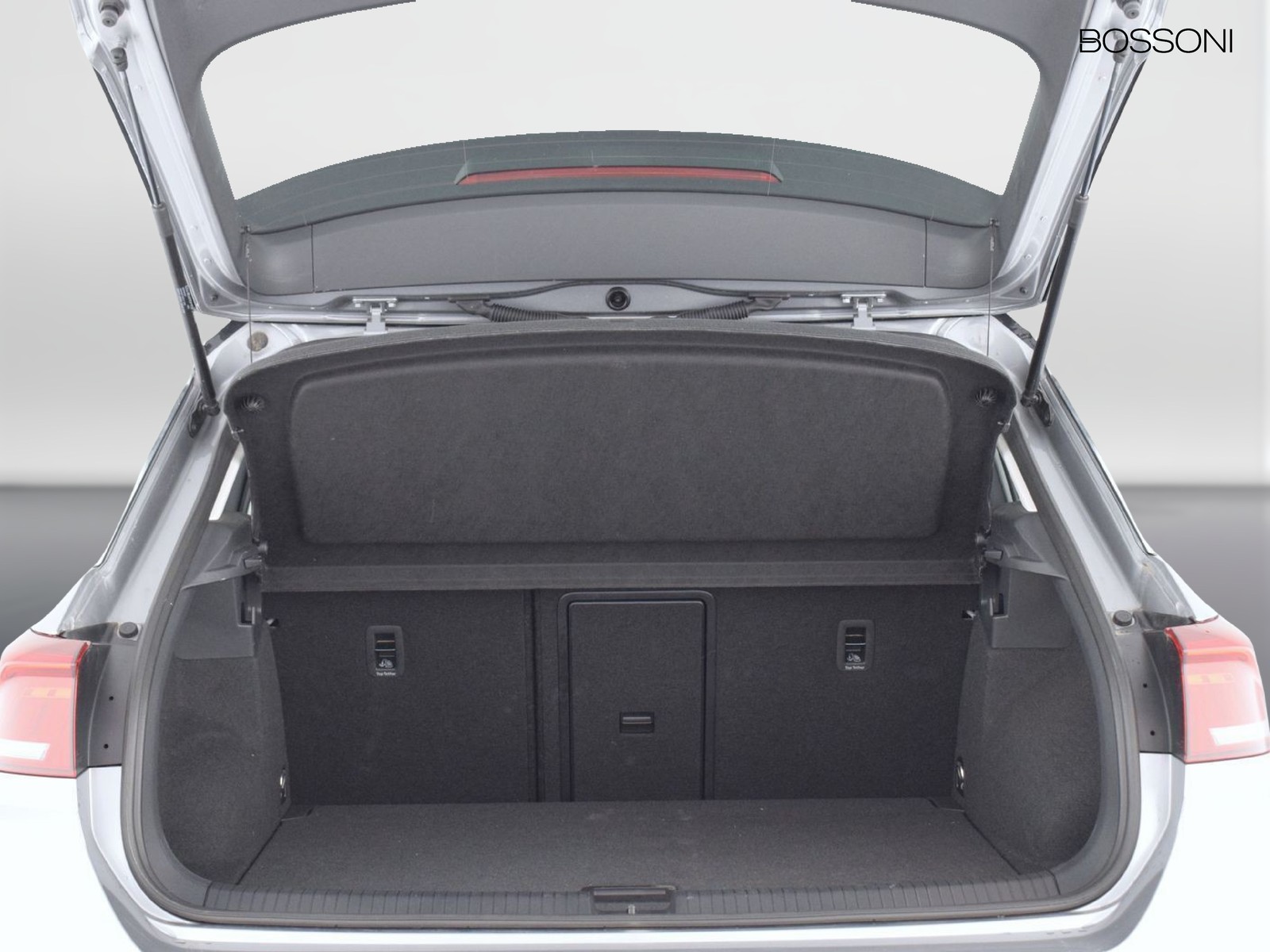 10 - Volkswagen T-Roc 2.0 tdi scr 115cv life