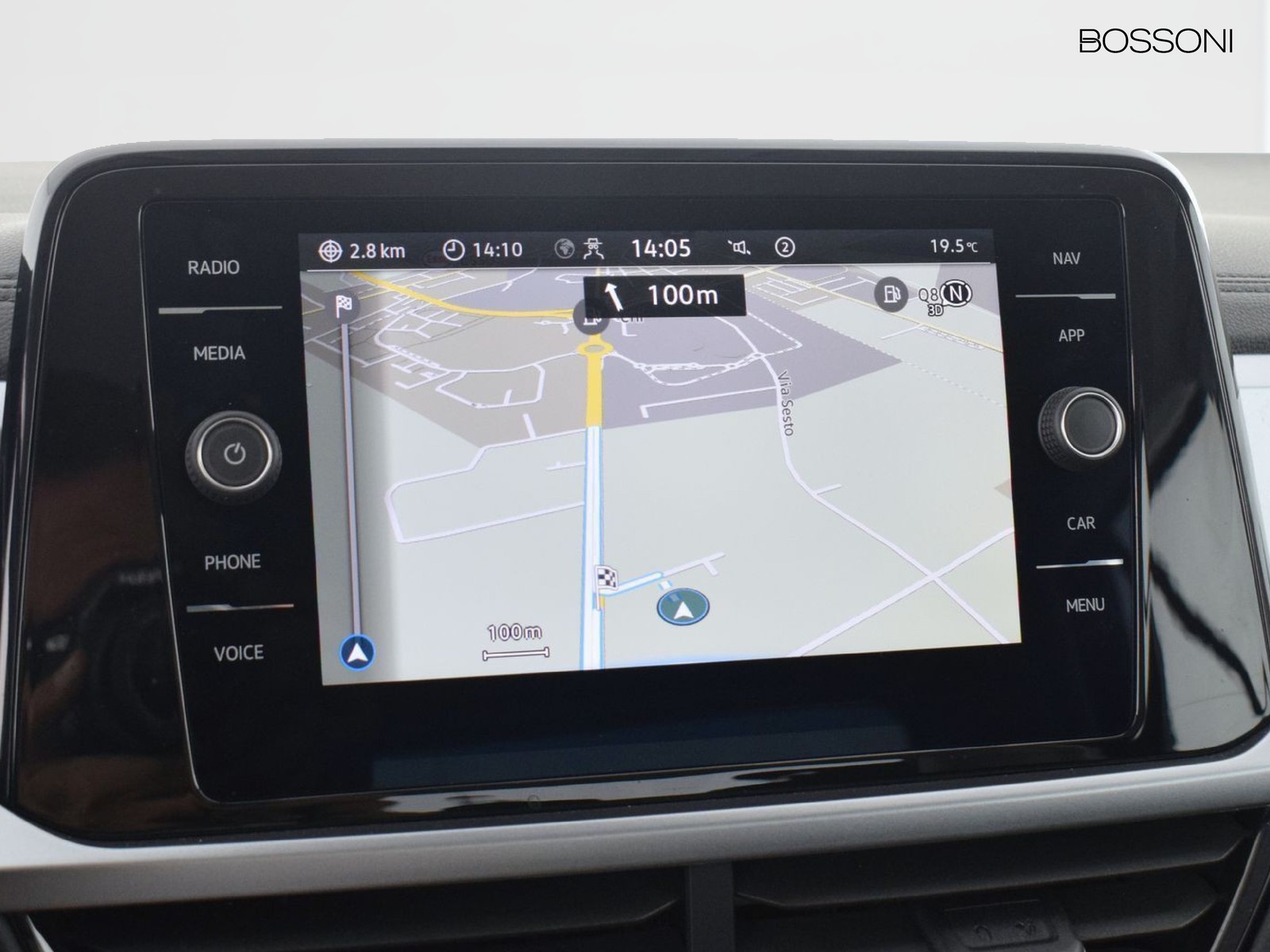 28 - Volkswagen T-Roc 2.0 tdi scr 115cv life