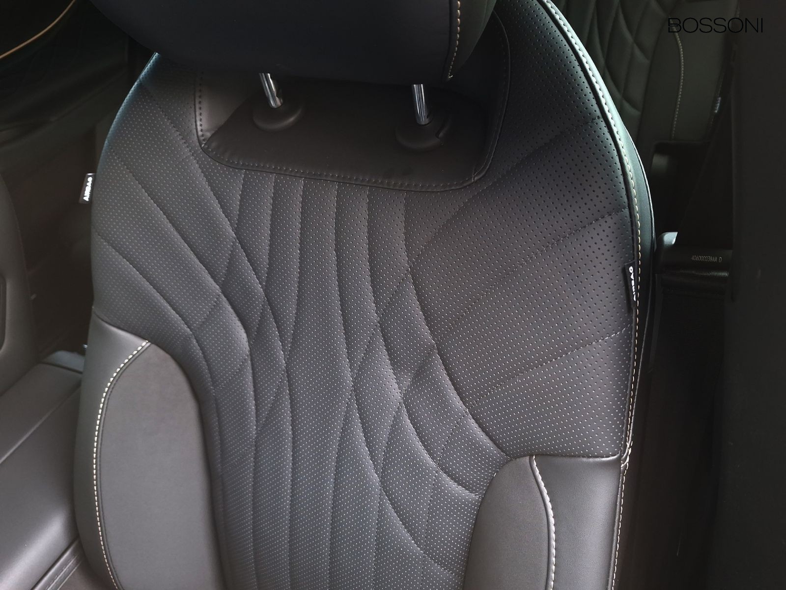 23 - Jaecoo 7 shs-p 1.5 tgdi plug-in hybrid exclusive awd 3dht