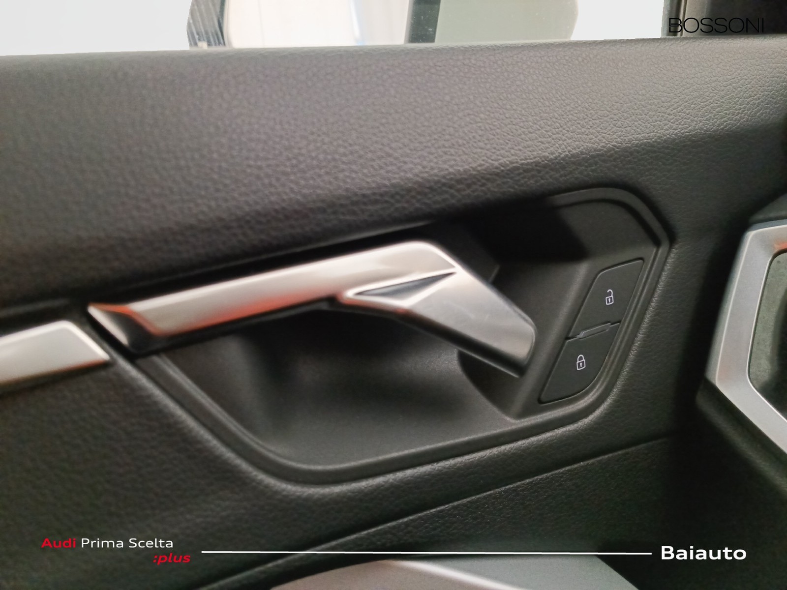 21 - Audi Q3 sportback 35 2.0 tdi s line edition s tronic