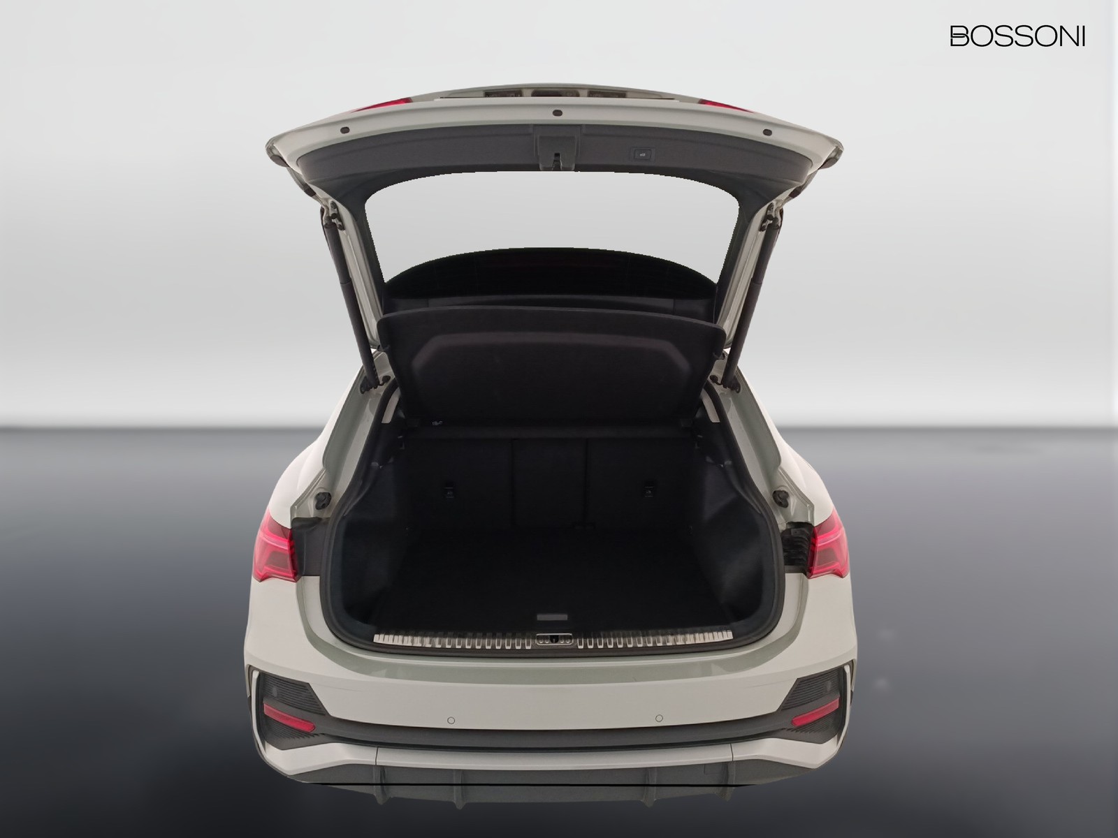 36 - Audi Q3 sportback 35 2.0 tdi s line edition s tronic