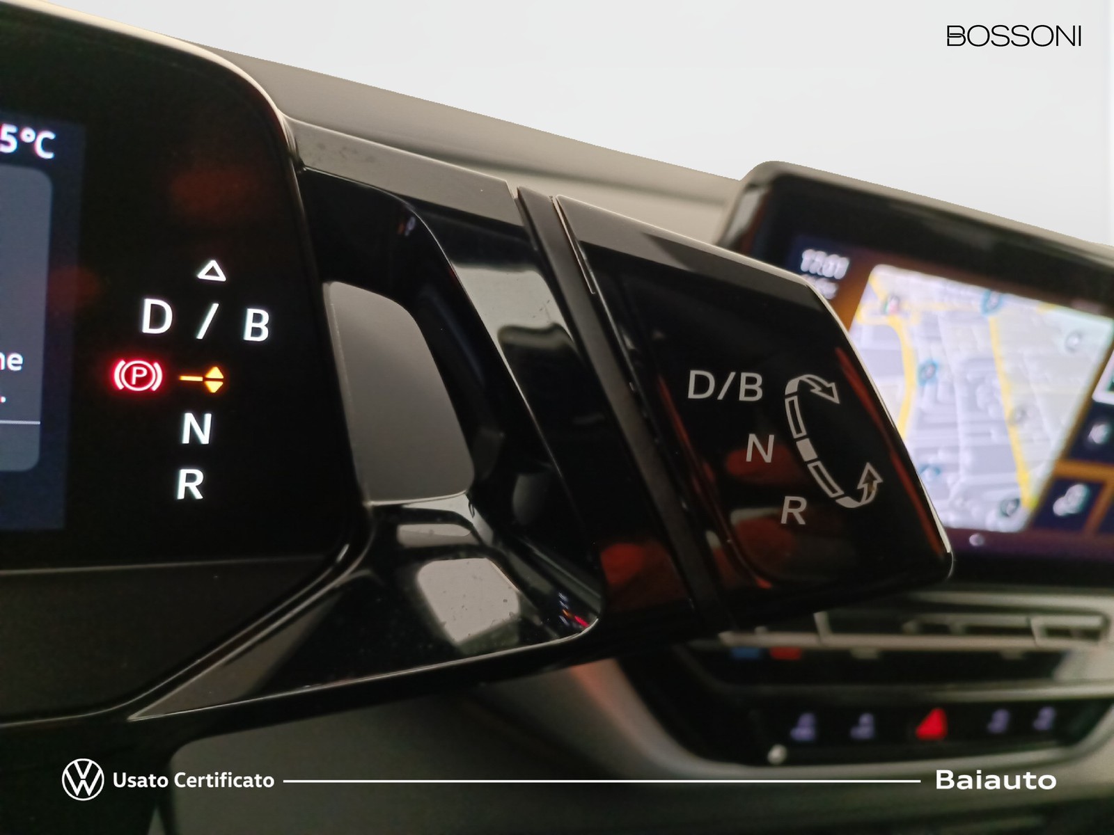 10 - Volkswagen ID.4 77kwh pro 4motion