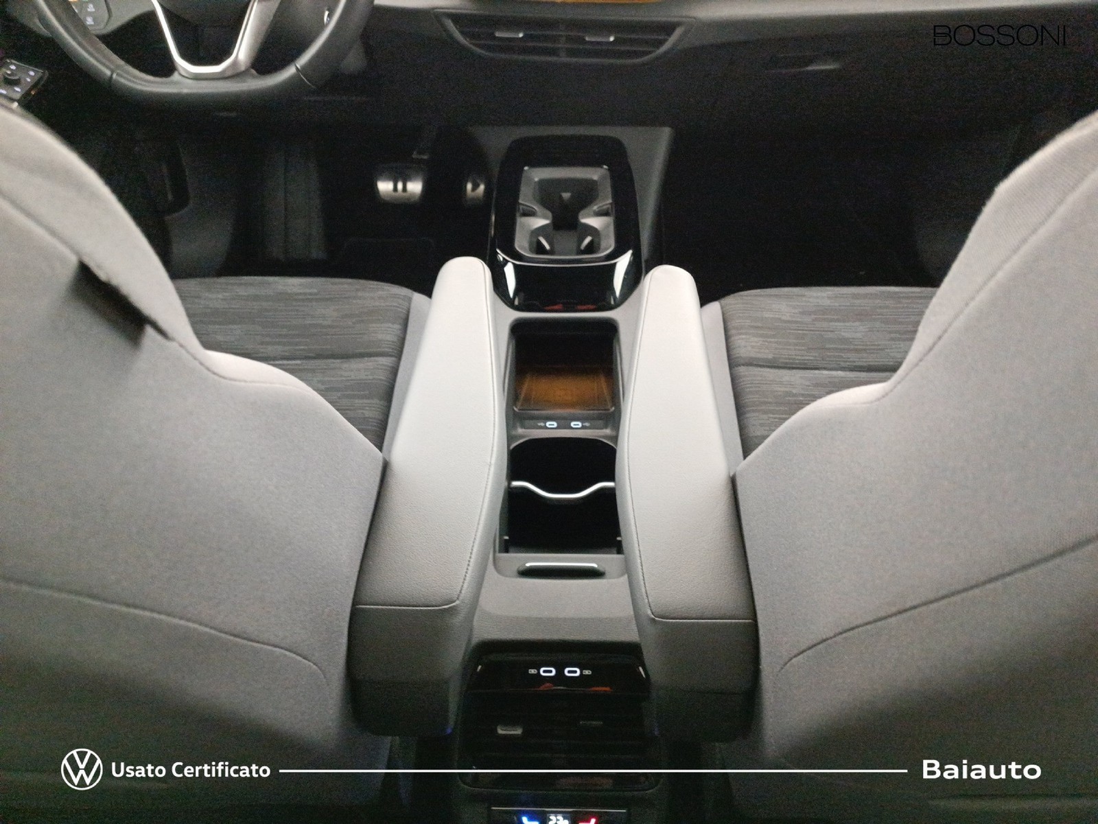 15 - Volkswagen ID.4 77kwh pro 4motion