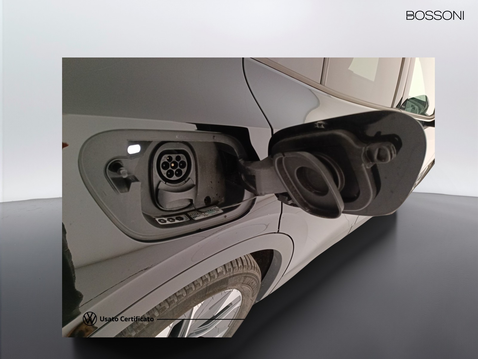 33 - Volkswagen ID.4 77kwh pro 4motion