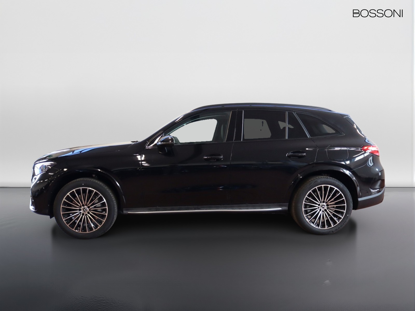 3 - Mercedes GLC suv 300 de plug in hybrid amg line advanced tech 4matic 9g-tronic