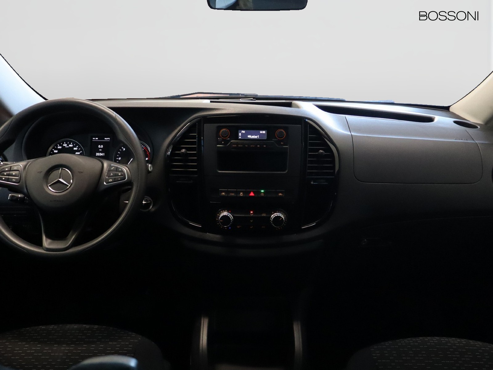 11 - Mercedes Vans Vito 114 cdi extralong tourer pro auto my20