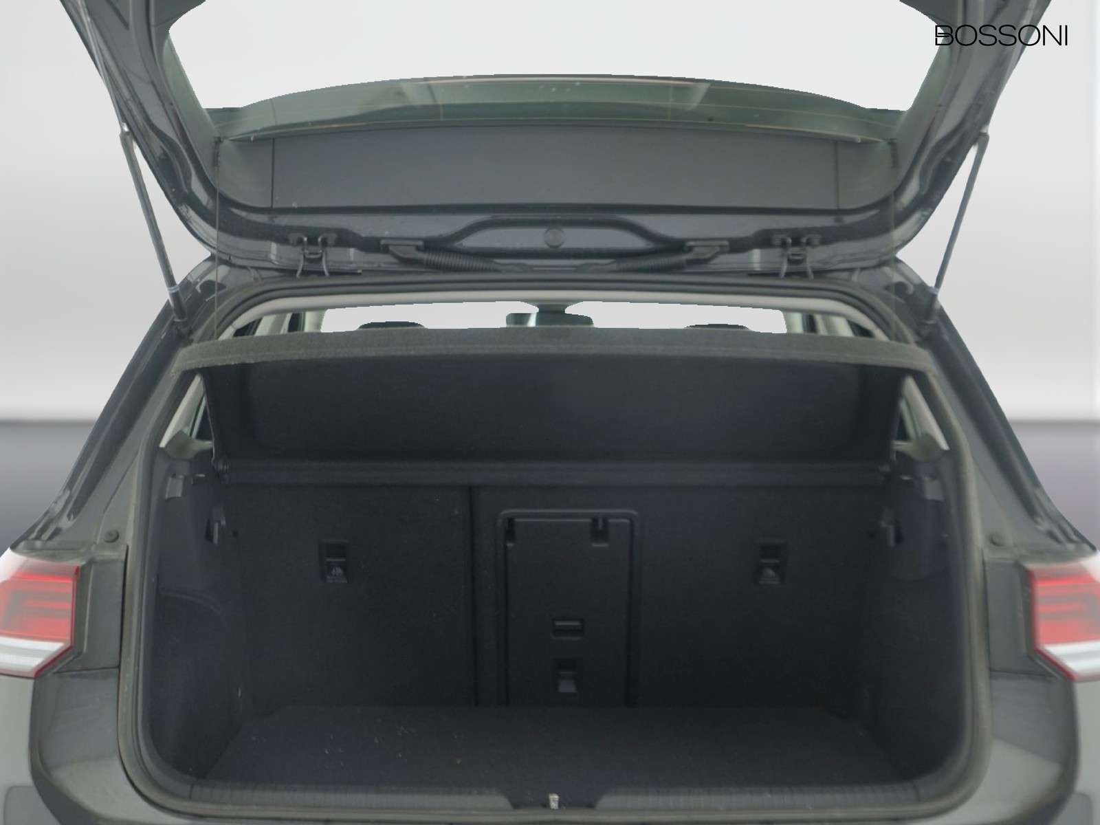 10 - Volkswagen Golf 2.0 tdi scr 115cv life dsg