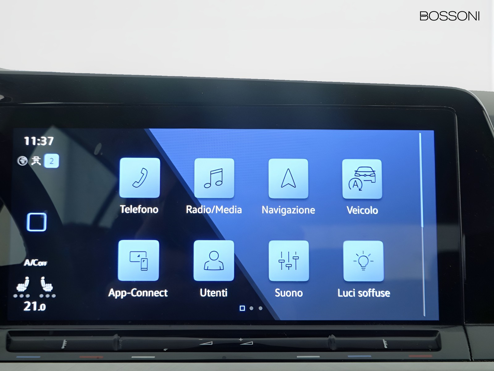 27 - Volkswagen Golf 2.0 tdi scr 115cv life dsg