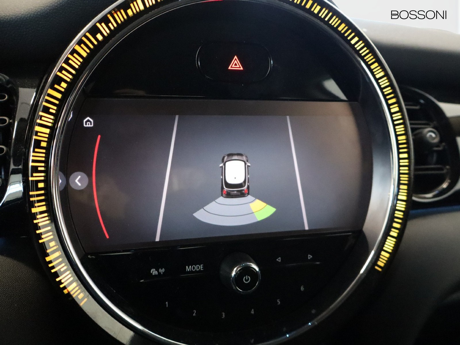 11 - Mini One 3 porte 1.5 twin power turbo 75cv essential