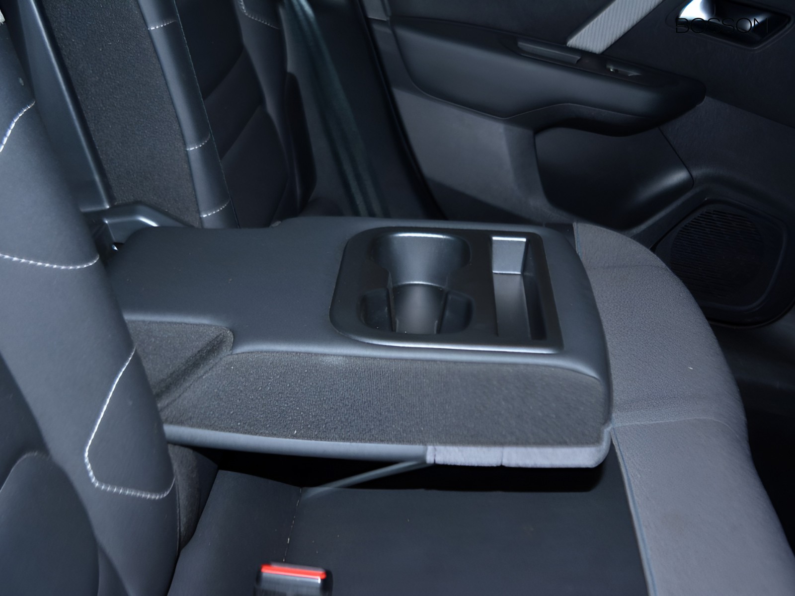 6 - Citroen C4 X 1.2 puretech max eat8 s&s