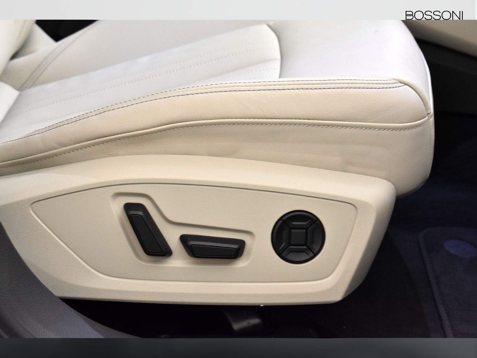 16 - Audi A6 avant 40 2.0 tdi mhev 12v business advanced quattro ultra s tronic