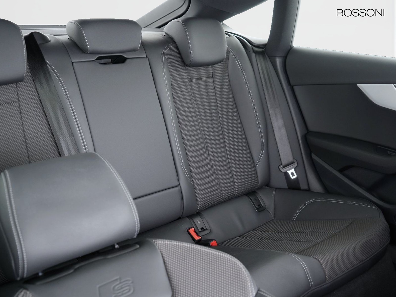 22 - Audi A5 sportback 40 2.0 tdi mhev 204cv s line edition quattro s tronic
