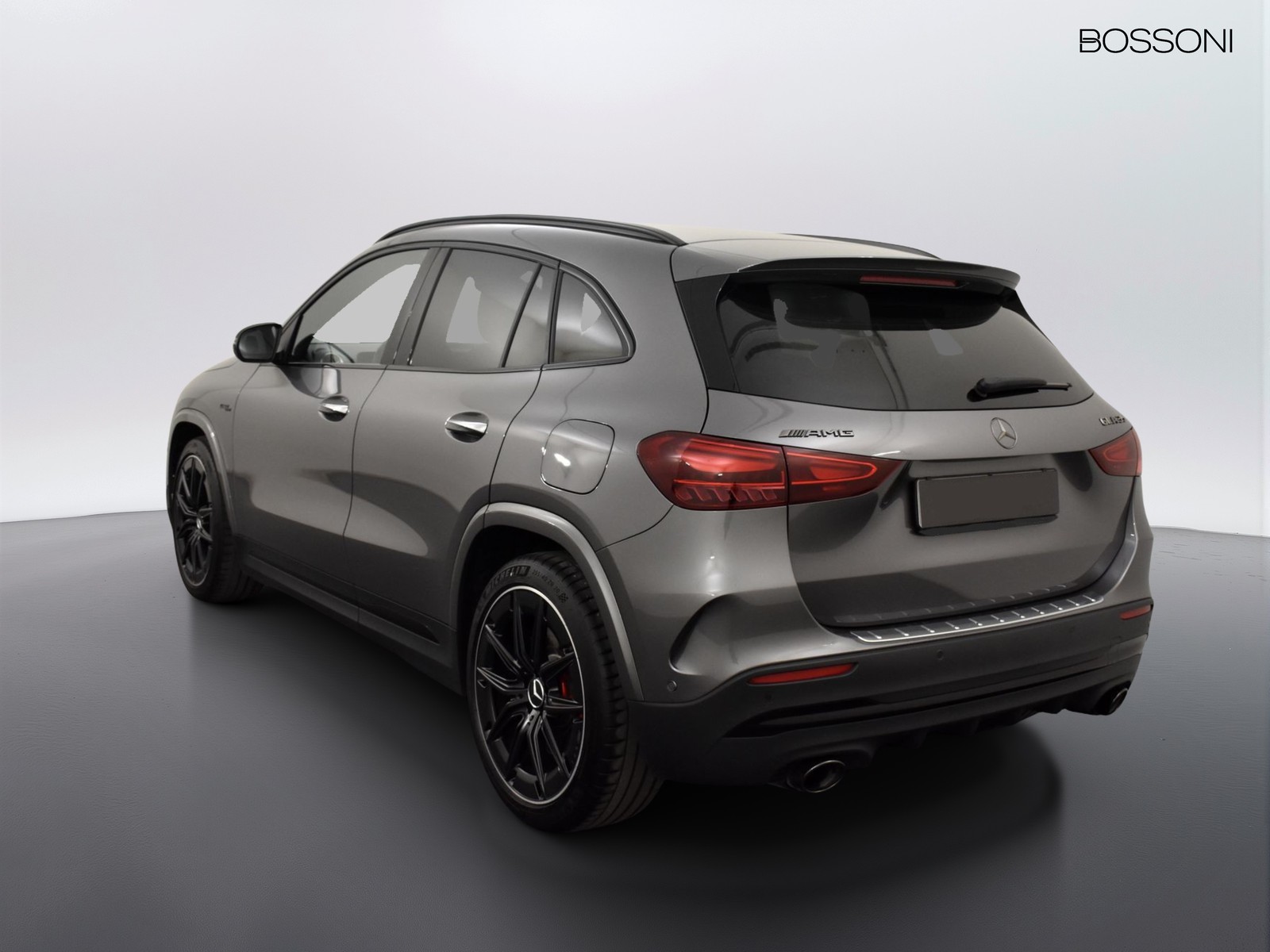 4 - AMG GLA amg 35 amg line advanced 4matic 8g-dct