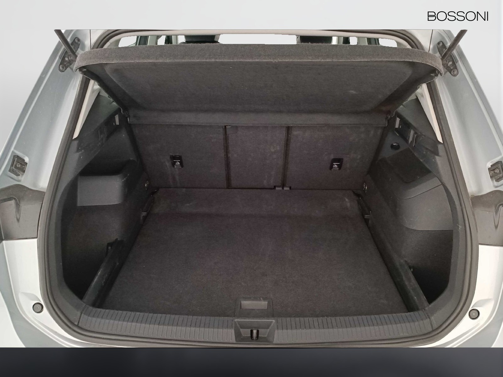 10 - Volkswagen Tiguan 2.0 tdi scr 150cv life dsg