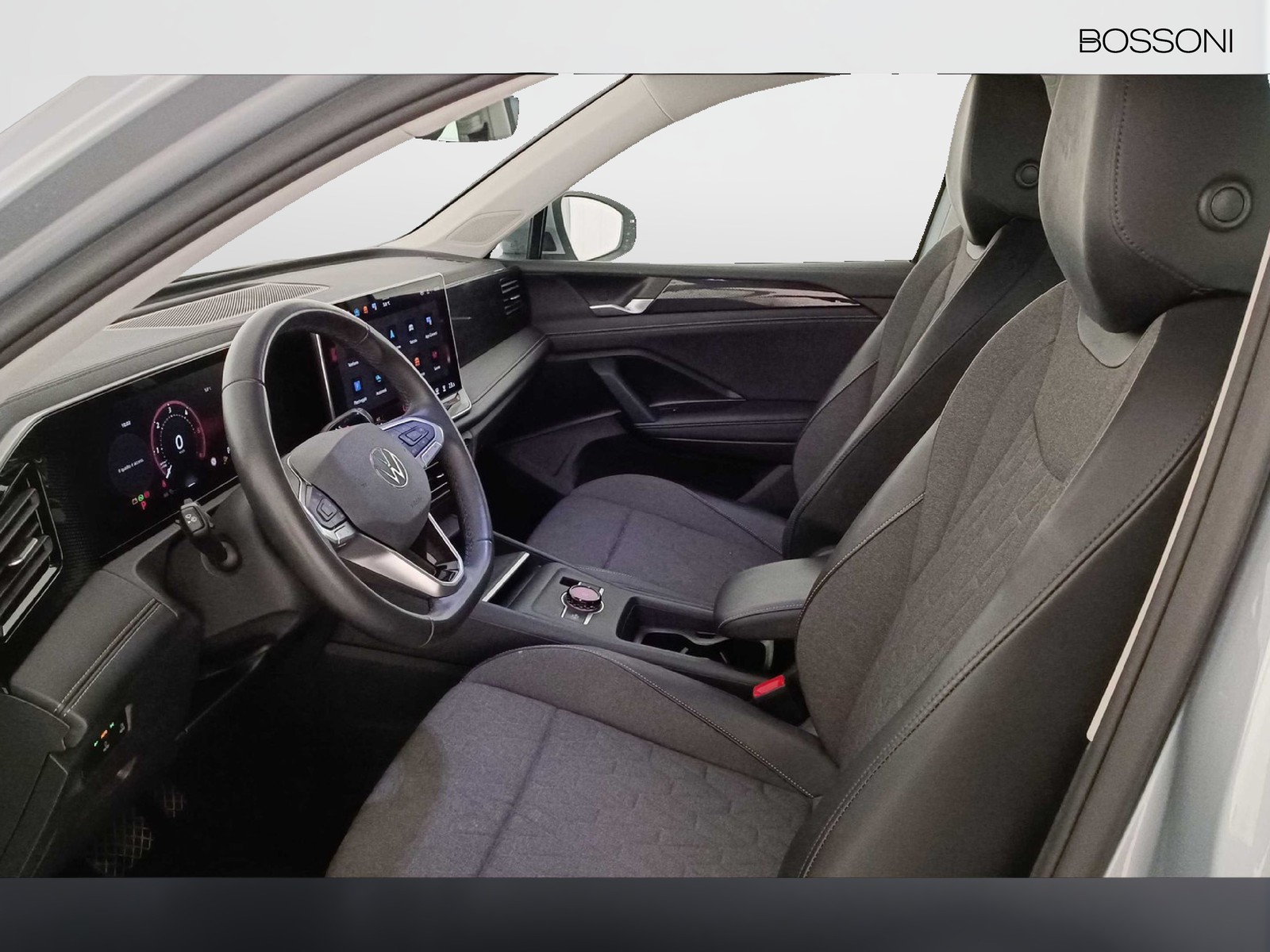 32 - Volkswagen Tiguan 2.0 tdi scr 150cv life dsg