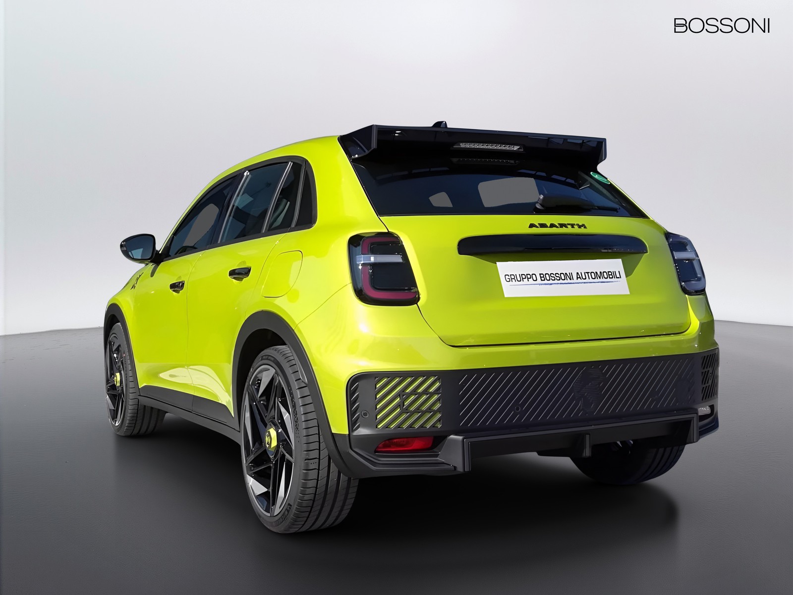 4 - Abarth 600e 54kwh turismo