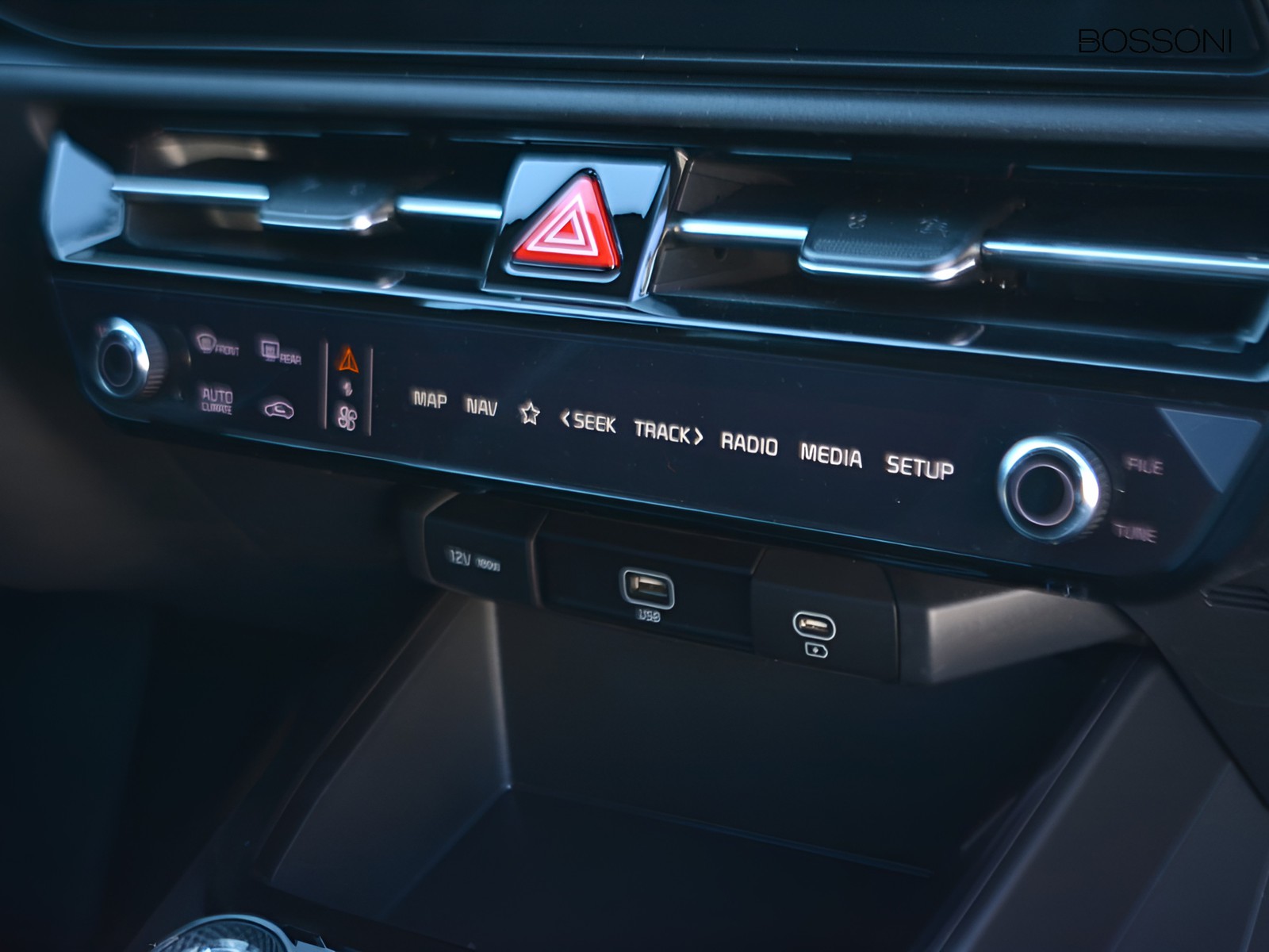 11 - Kia Niro 1.6 gdi plug-in hybrid 171cv style dct6