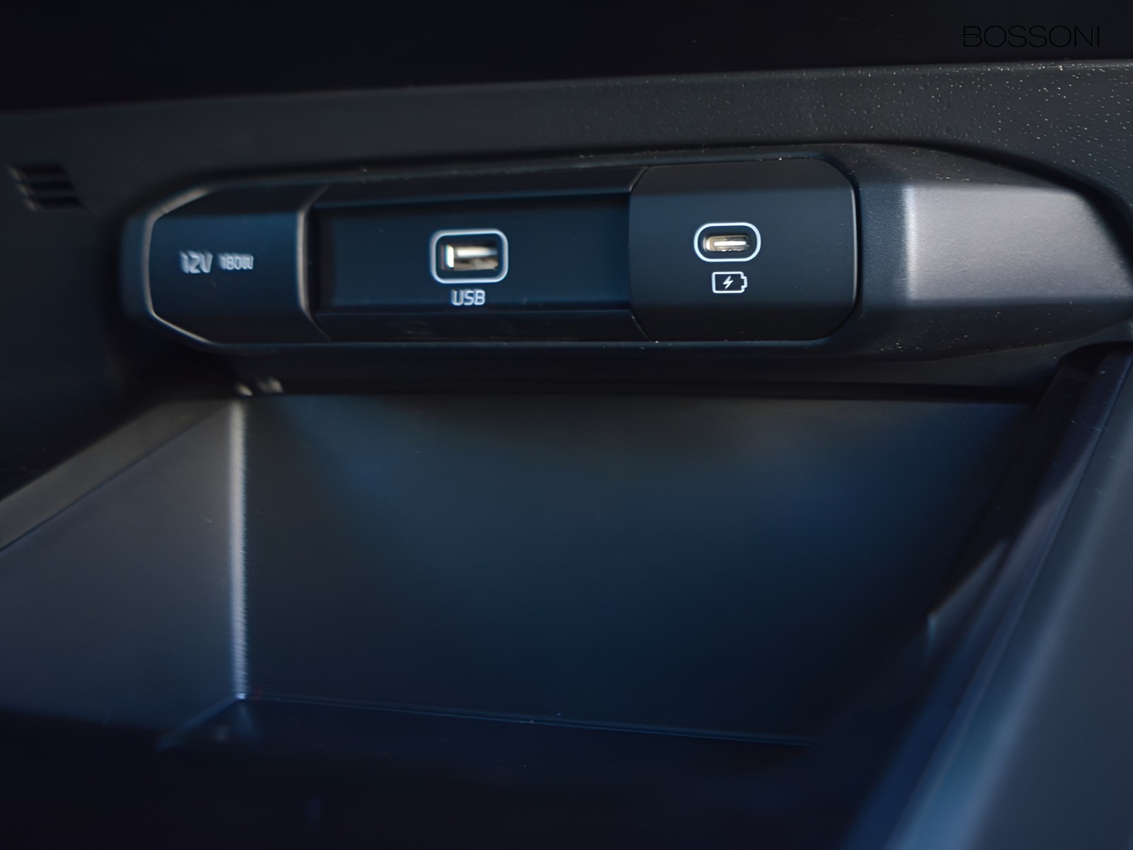 23 - Kia Niro 1.6 gdi plug-in hybrid 171cv style dct6