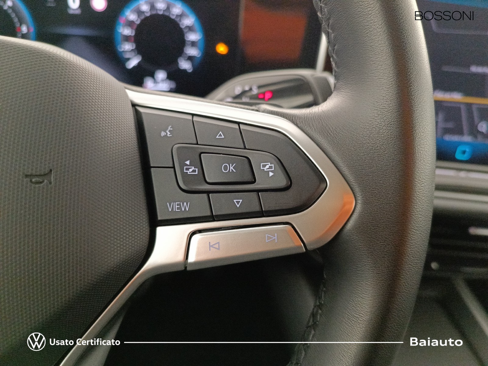 17 - Volkswagen Passat 2.0 tdi scr evo 150cv business dsg