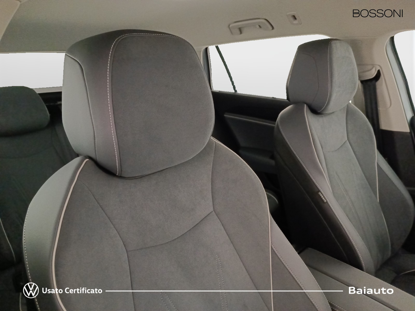 23 - Volkswagen Passat 2.0 tdi scr evo 150cv business dsg