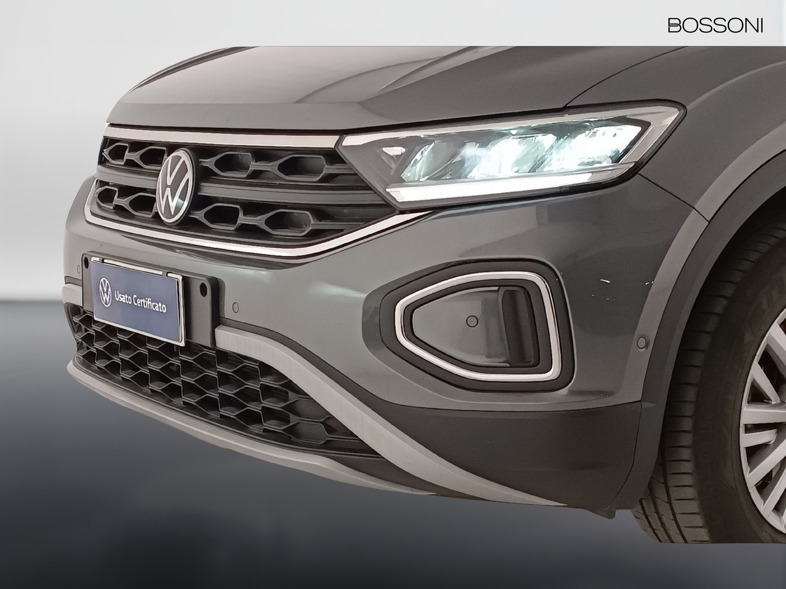 14 - Volkswagen T-Roc 2.0 tdi scr 115cv life