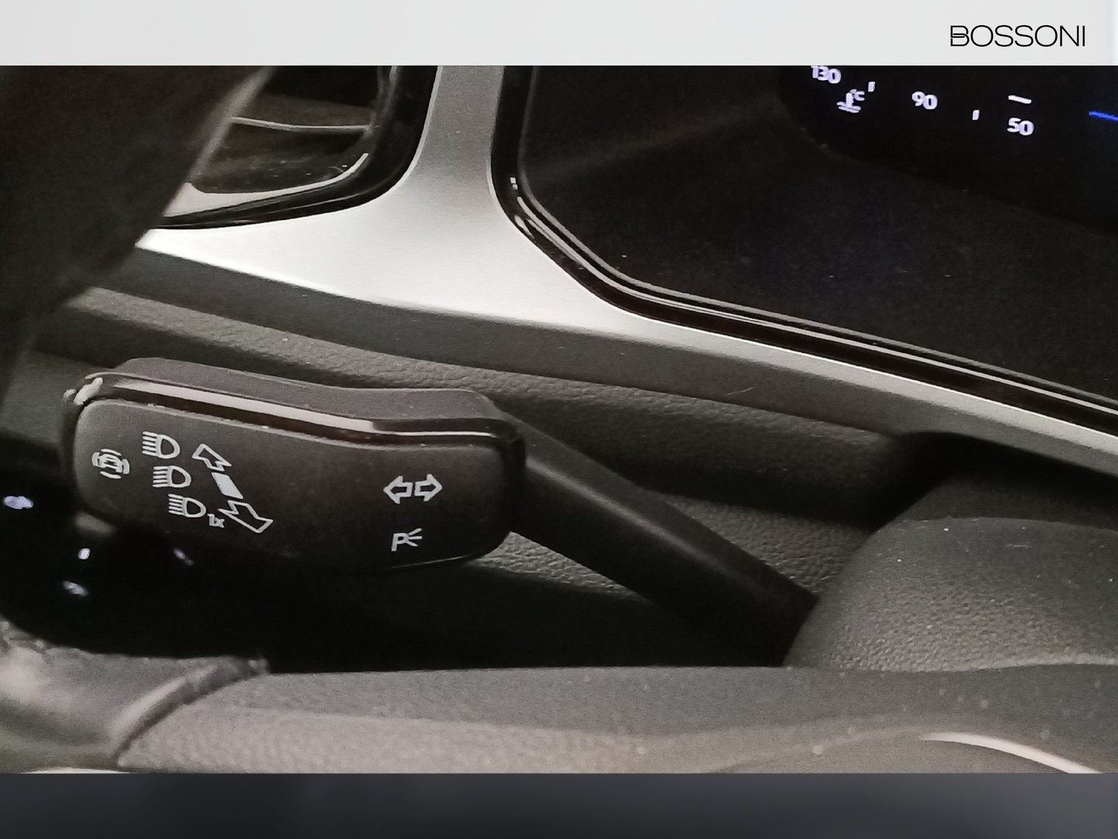 28 - Volkswagen T-Roc 2.0 tdi scr 115cv life