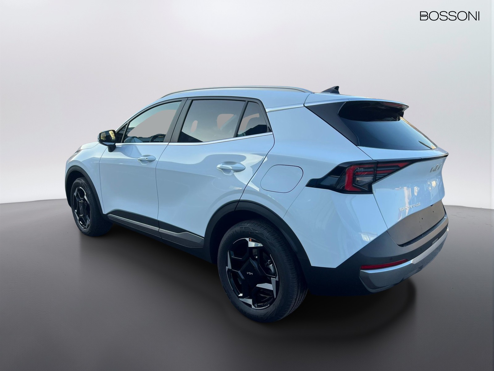 4 - Kia Sportage 1.6 t-gdi hev style 2wd at6