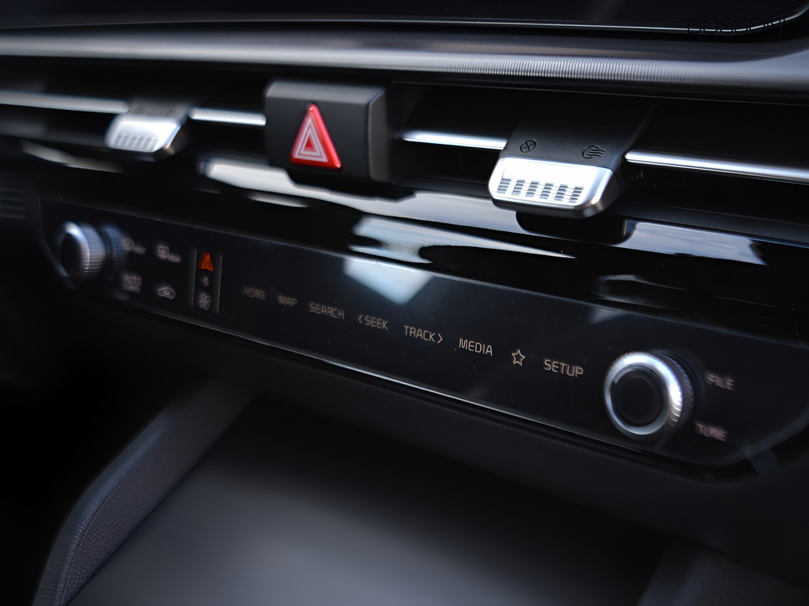 11 - Kia Sportage 1.6 t-gdi hev gt-line awd at6