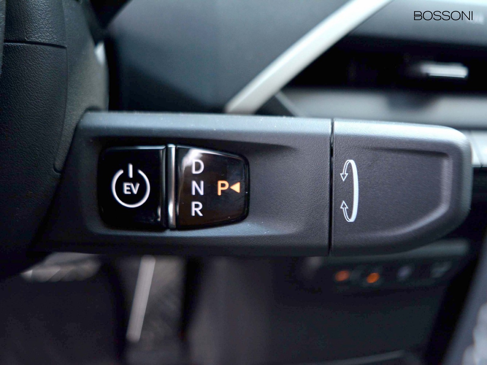 12 - Kia EV5 81,4 kwh earth