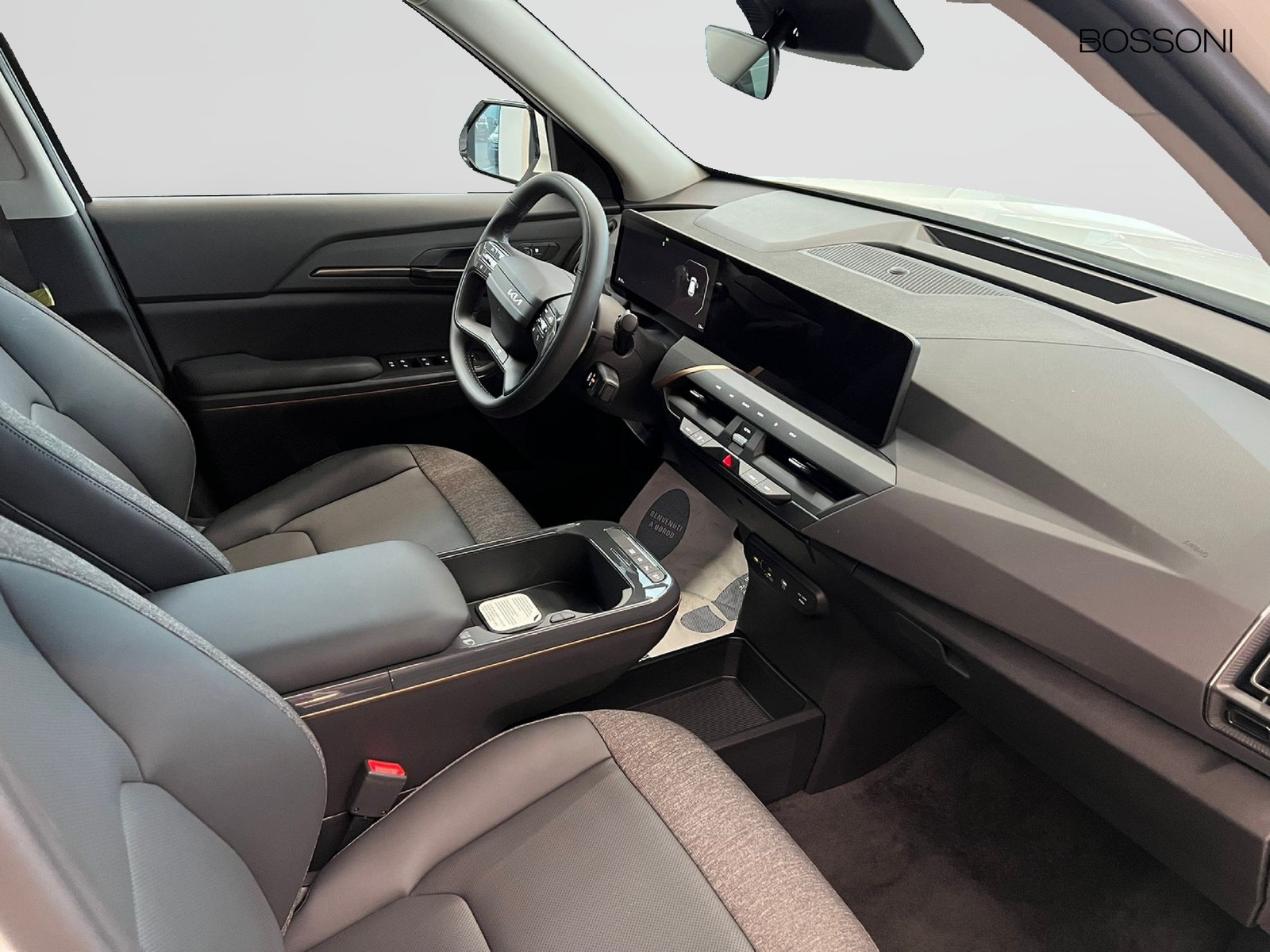 5 - Kia EV5 81,4 kwh earth