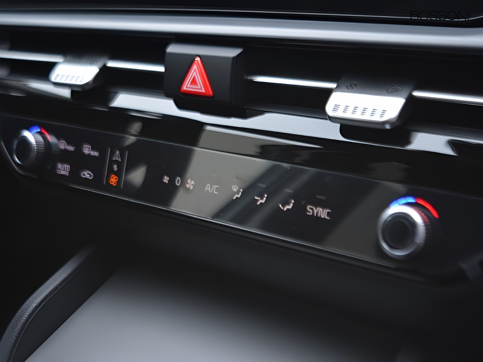 11 - Kia Sportage 1.6 crdi mhev style dct7