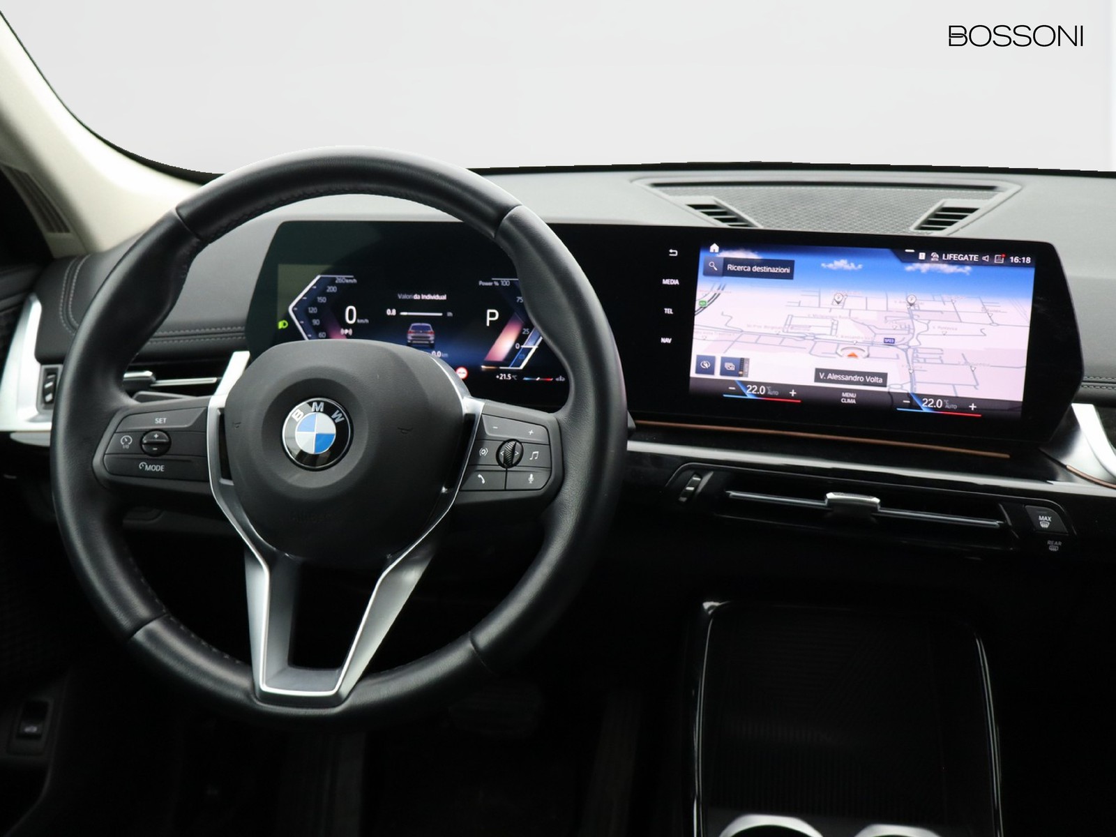 12 - BMW X1 20d mild hybrid 48v xdrive x-line dct