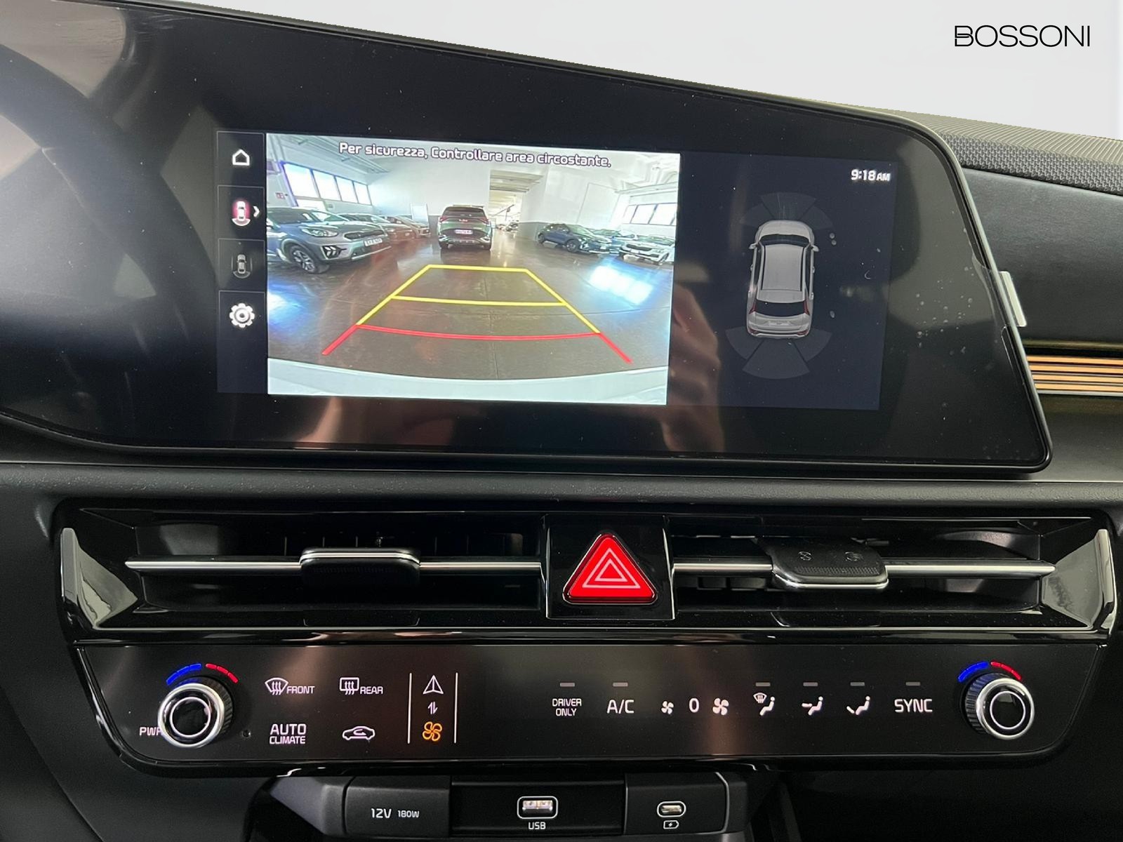 9 - Kia Niro 1.6 gdi hev tri-fuel 126cv style dct6