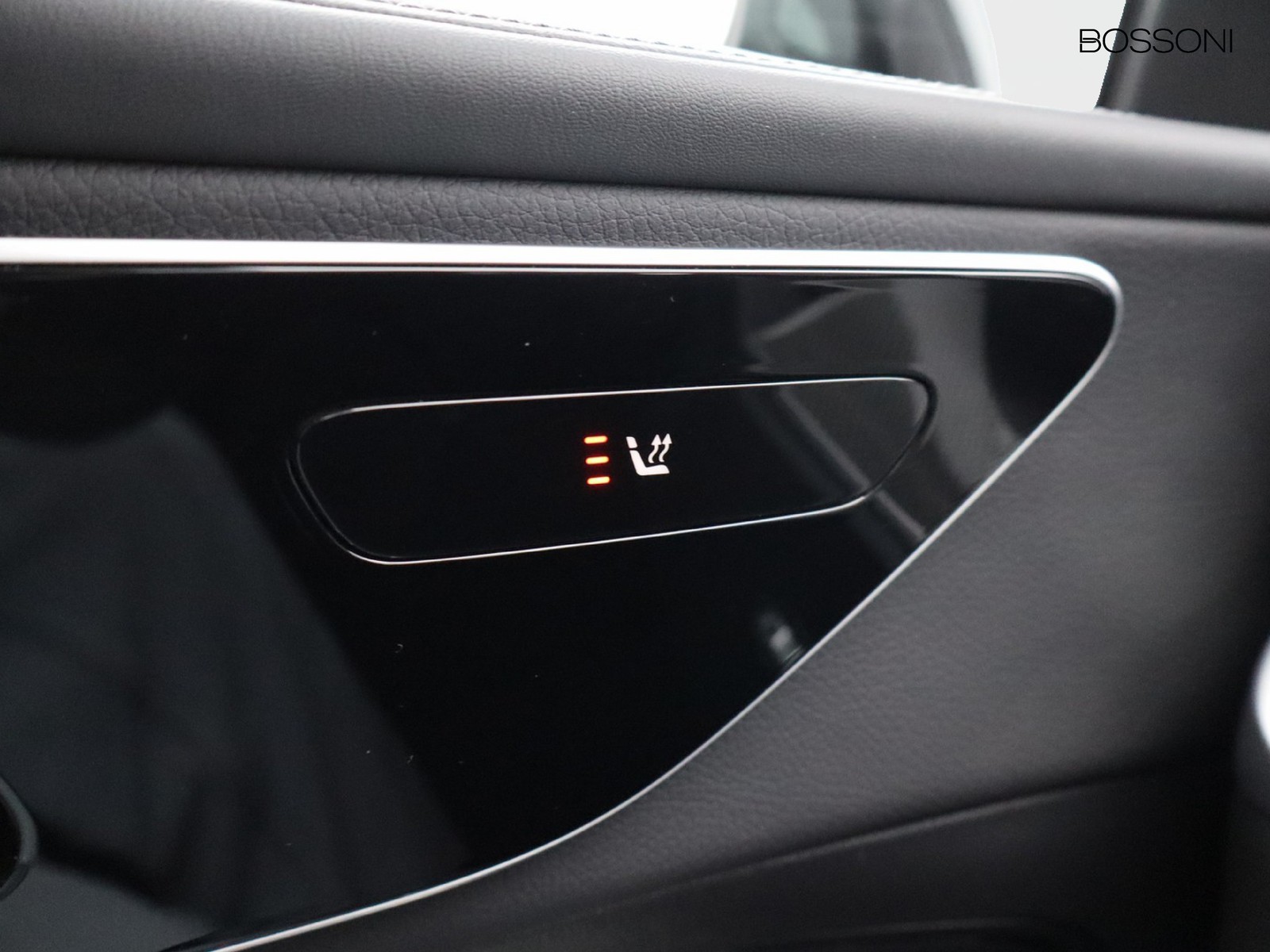 14 - Mercedes GLC suv 220 d amg line advanced plus 4matic 9g-tronic